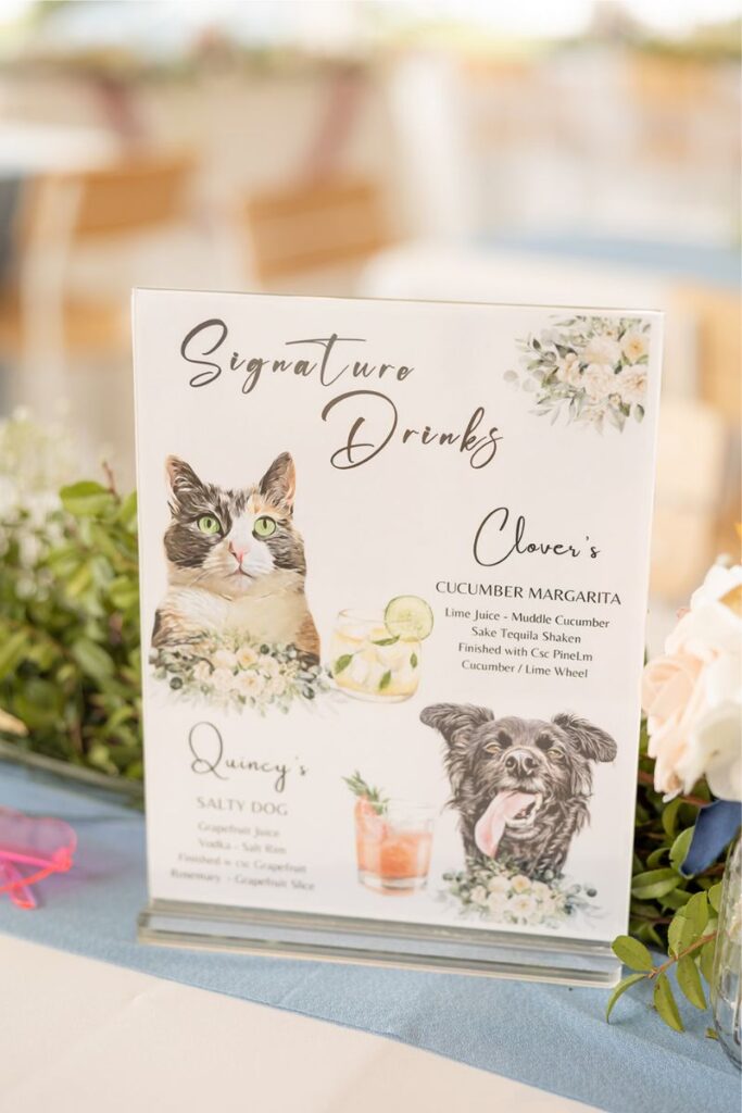 pets being part of visual design of the menu 